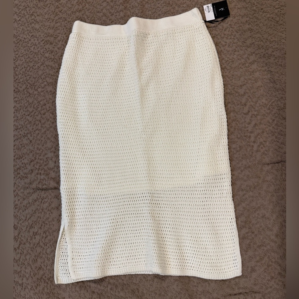 Simply Vera Vera Wang Cream Crochet Pencil Skirt